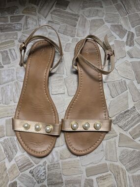 Women’s Pearl Accent Gold Sandals - Classic Strappy Flat